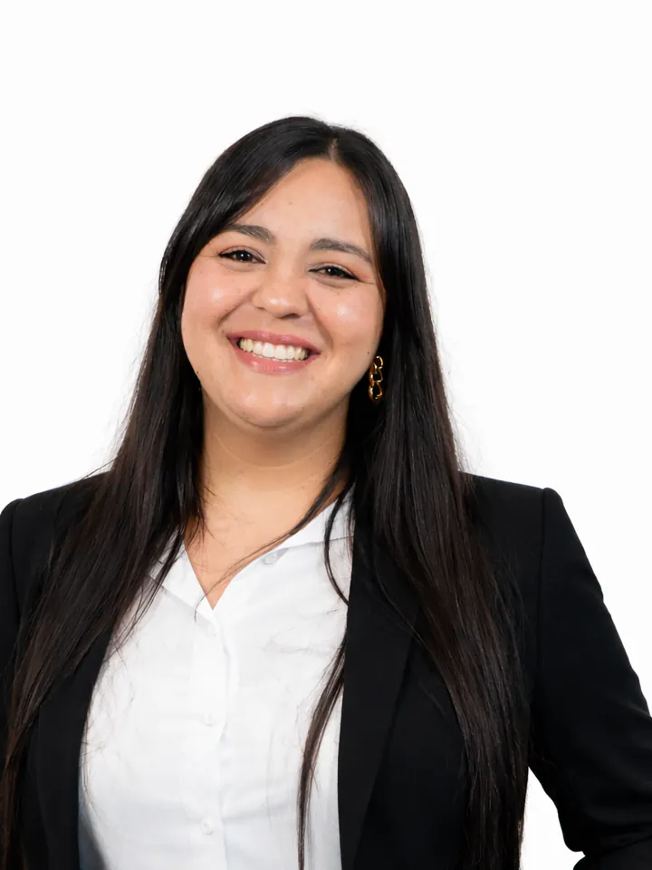 Pamela Suárez — Agente Inmobiliario