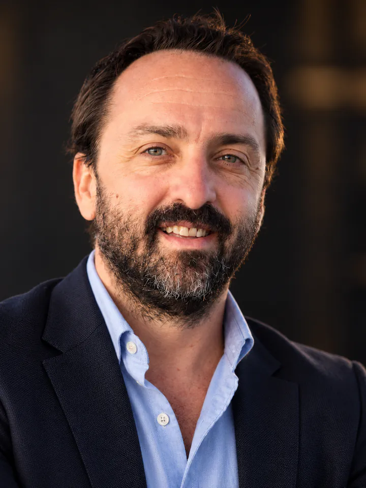 Santiago Tricarico — Agente Inmobiliario